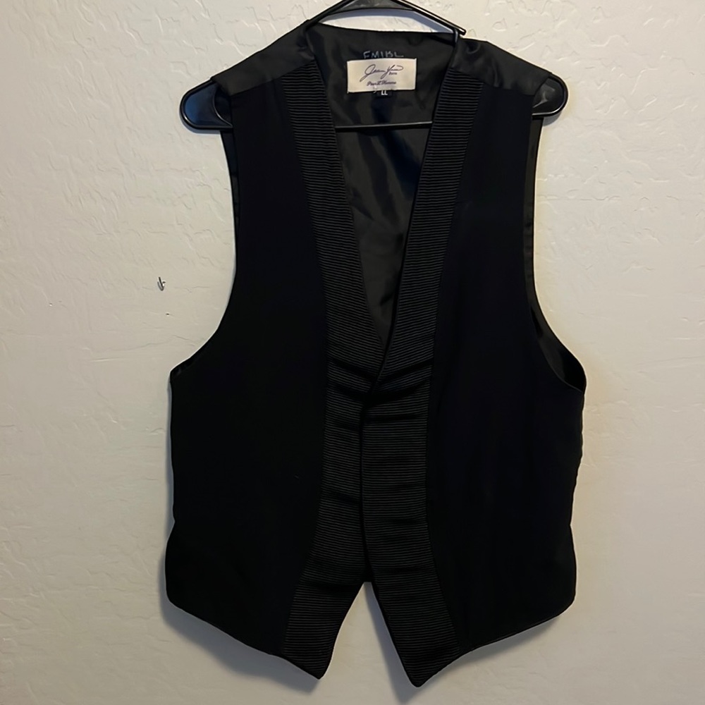 Mens vest size LL